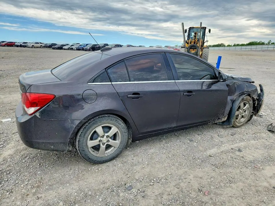 2015 CHEVROLET CRUZE LT  