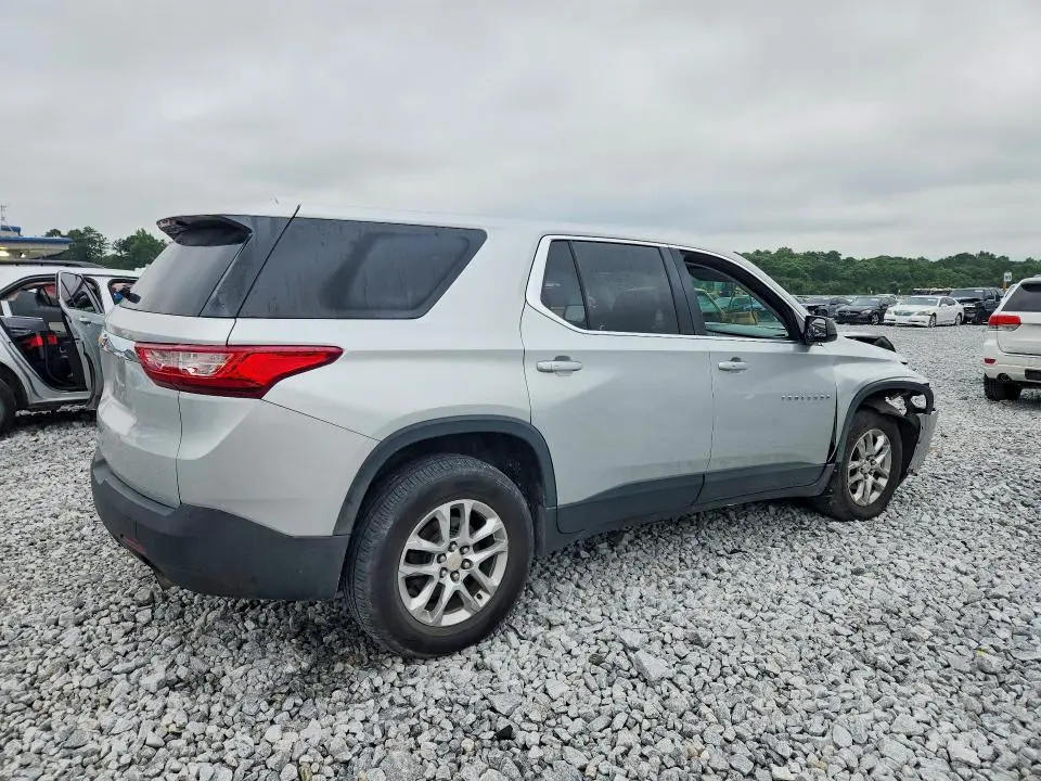 2018 CHEVROLET TRAVERSE LS  