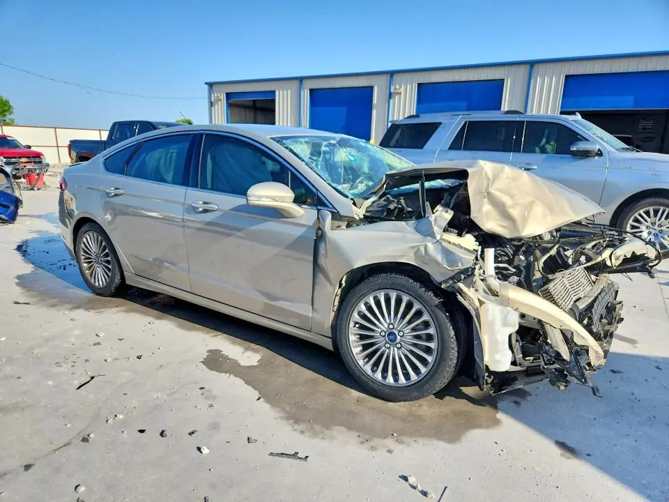2015 FORD FUSION TITANIUM  