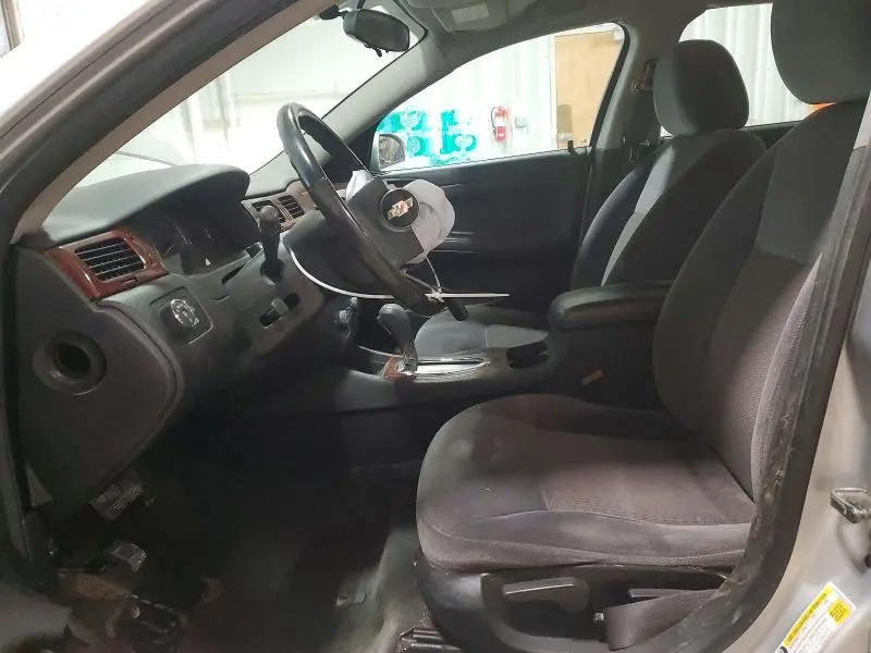 2010 CHEVROLET IMPALA LT  