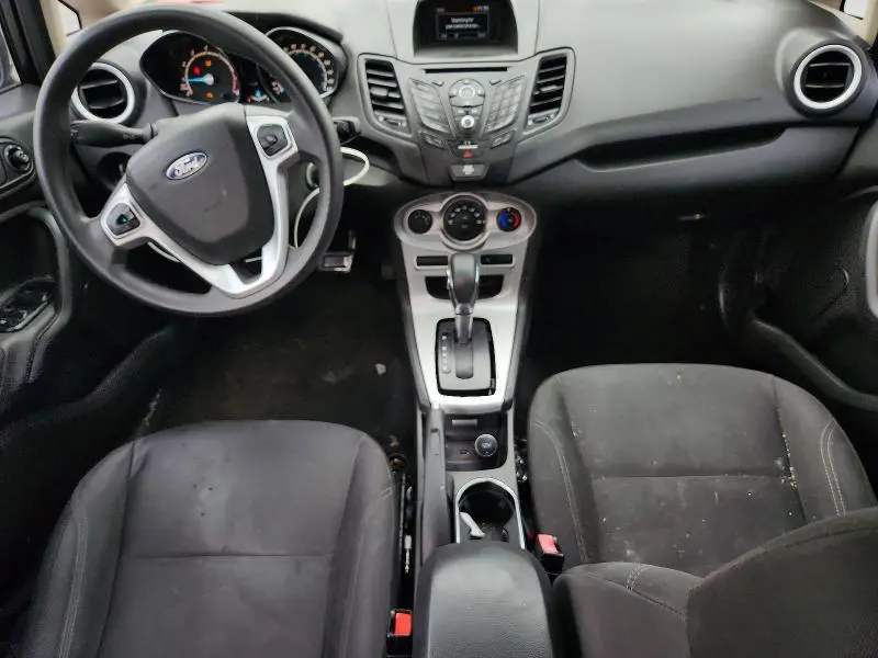 2018 FORD FIESTA SE  