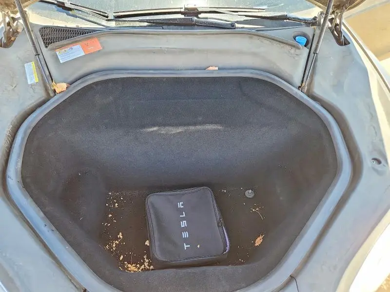 2015 TESLA MODEL S 70D  