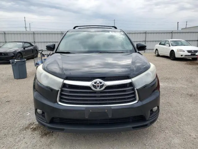 2016 TOYOTA HIGHLANDER LE  