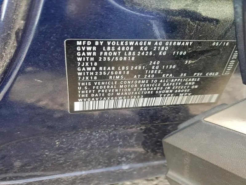 2016 VOLKSWAGEN TIGUAN S  