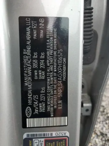 2023 HYUNDAI ELANTRA SEL  