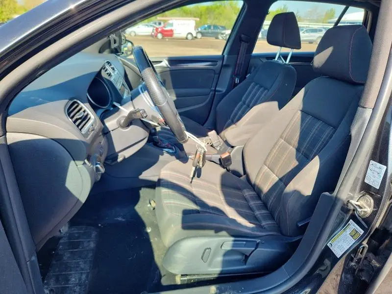 2013 VOLKSWAGEN GTI   