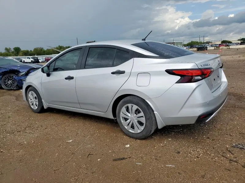 2020 NISSAN VERSA S  
