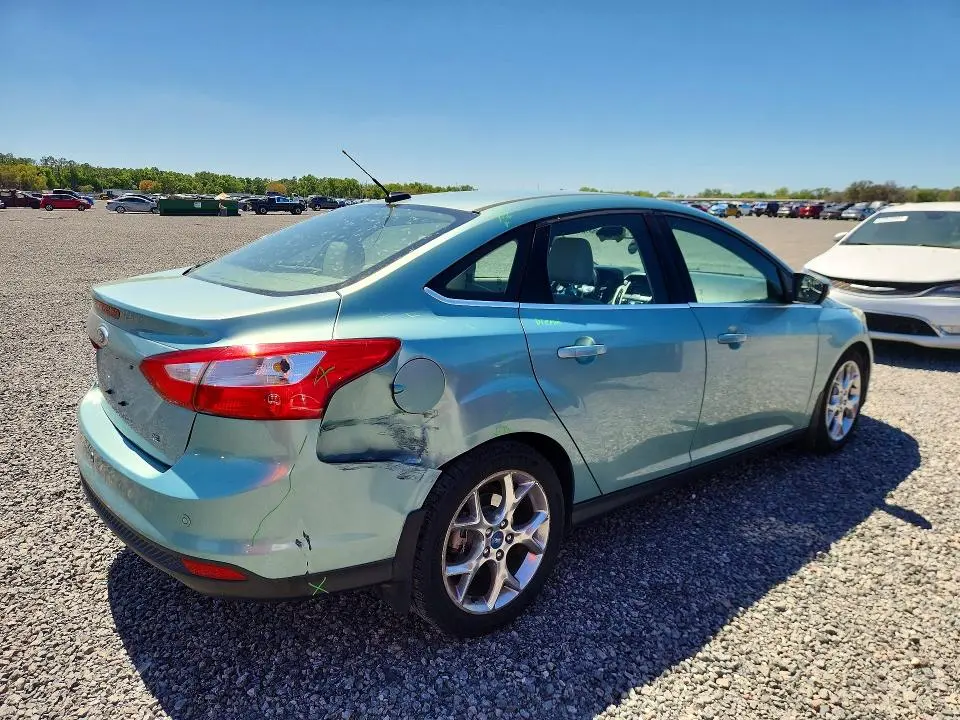 2012 FORD FOCUS SEL  