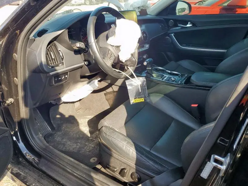 2018 KIA STINGER PREMIUM  