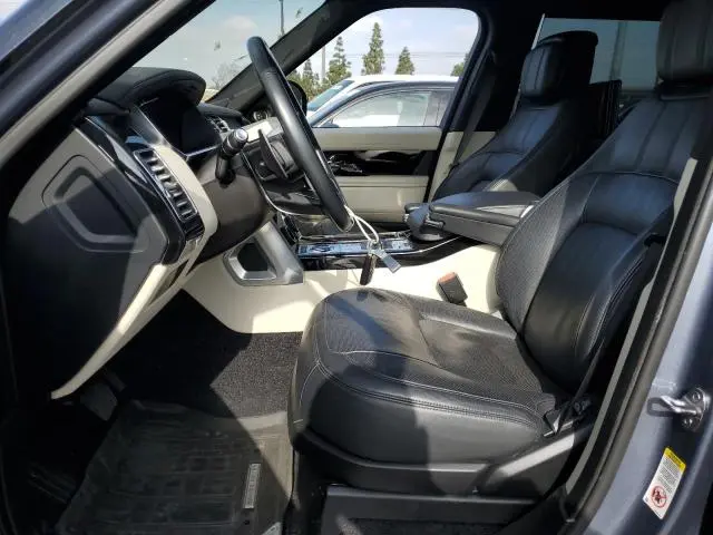 2020 LAND ROVER RANGE ROVER P525 HSE  