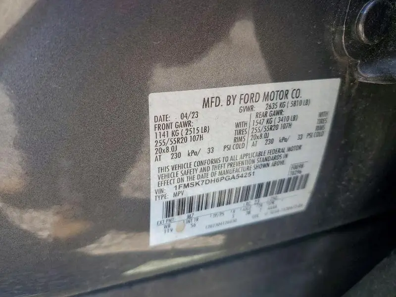 2023 FORD EXPLORER XLT  