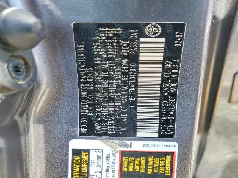 2015 TOYOTA CAMRY SE  