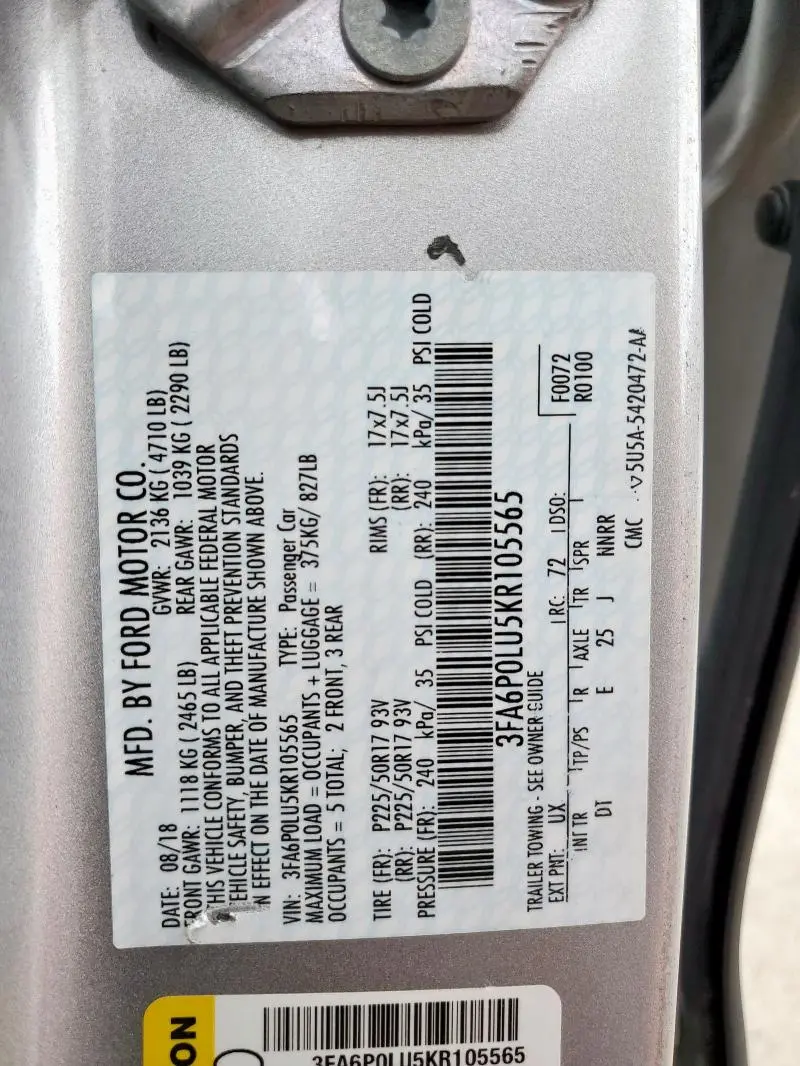 2019 FORD FUSION SE  