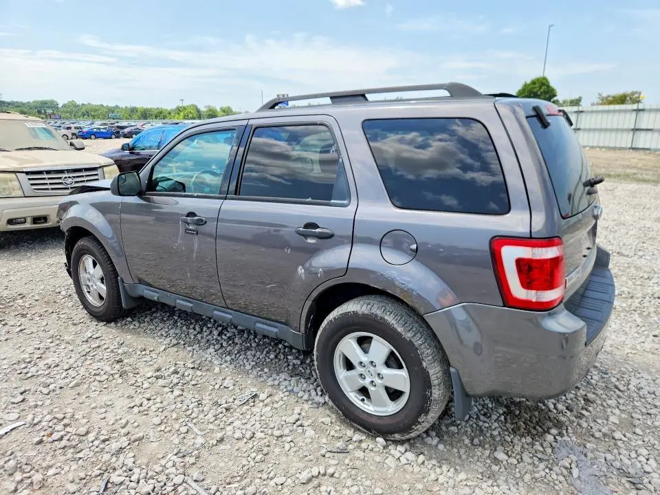 2012 FORD ESCAPE XLT  