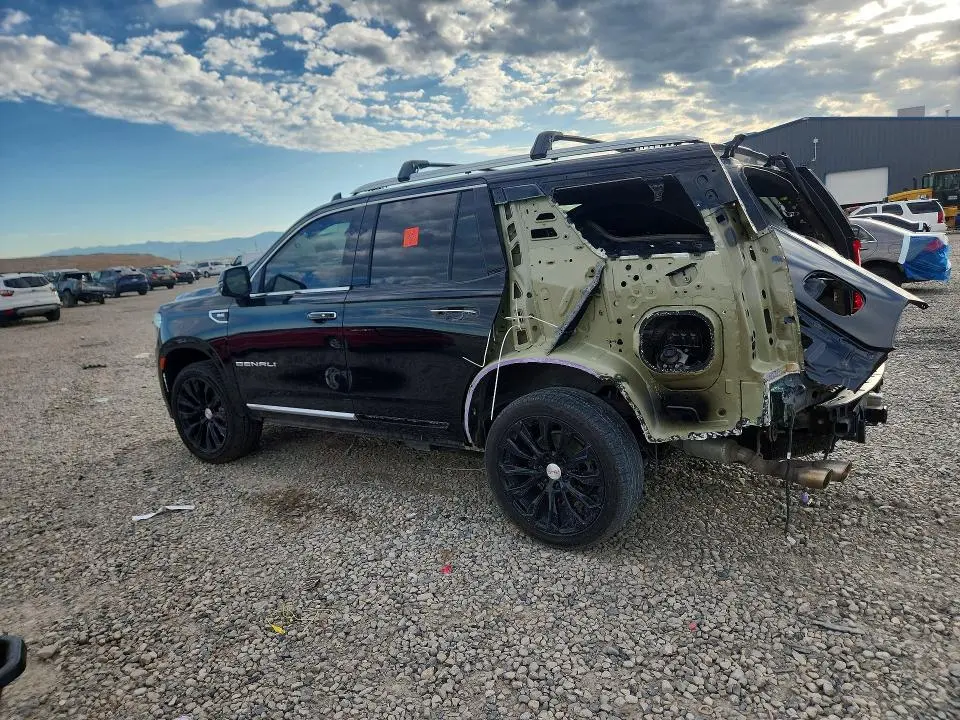 2021 GMC YUKON DENALI  