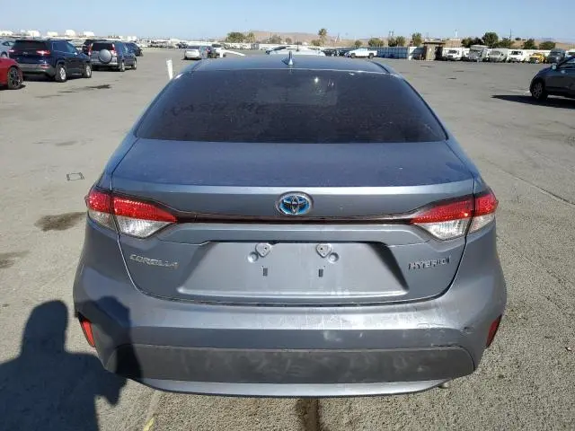 2021 TOYOTA COROLLA LE  