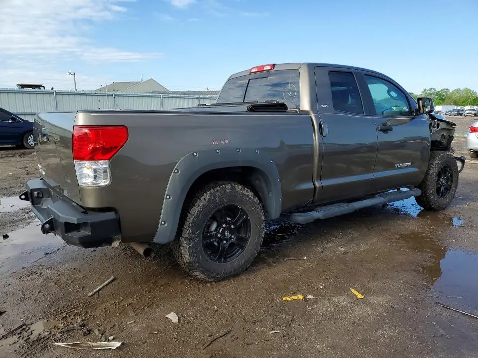 2010 TOYOTA TUNDRA DOUBLE CAB SR5  