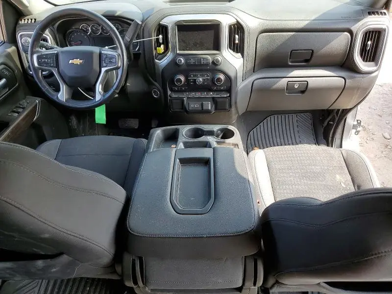 2019 CHEVROLET SILVERADO C1500 LT  