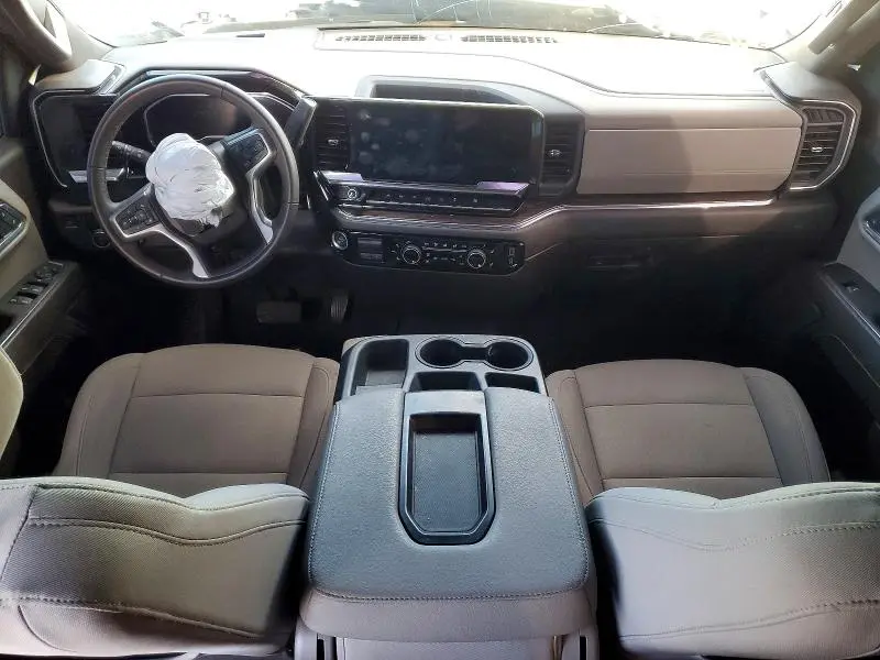 2024 CHEVROLET SILVERADO C1500 LT  