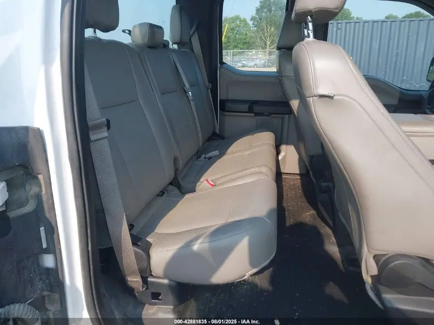 2016 FORD F-150 XL