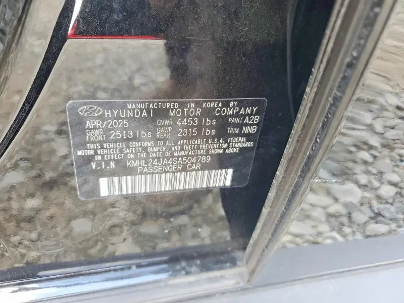 2025 HYUNDAI SONATA SE  