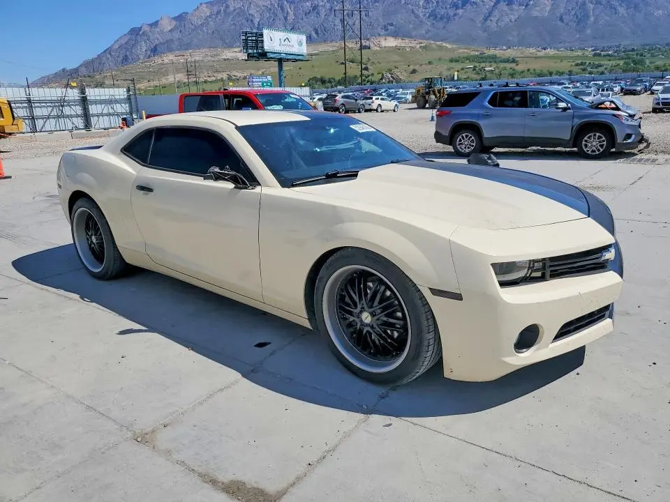 2012 CHEVROLET CAMARO LS  