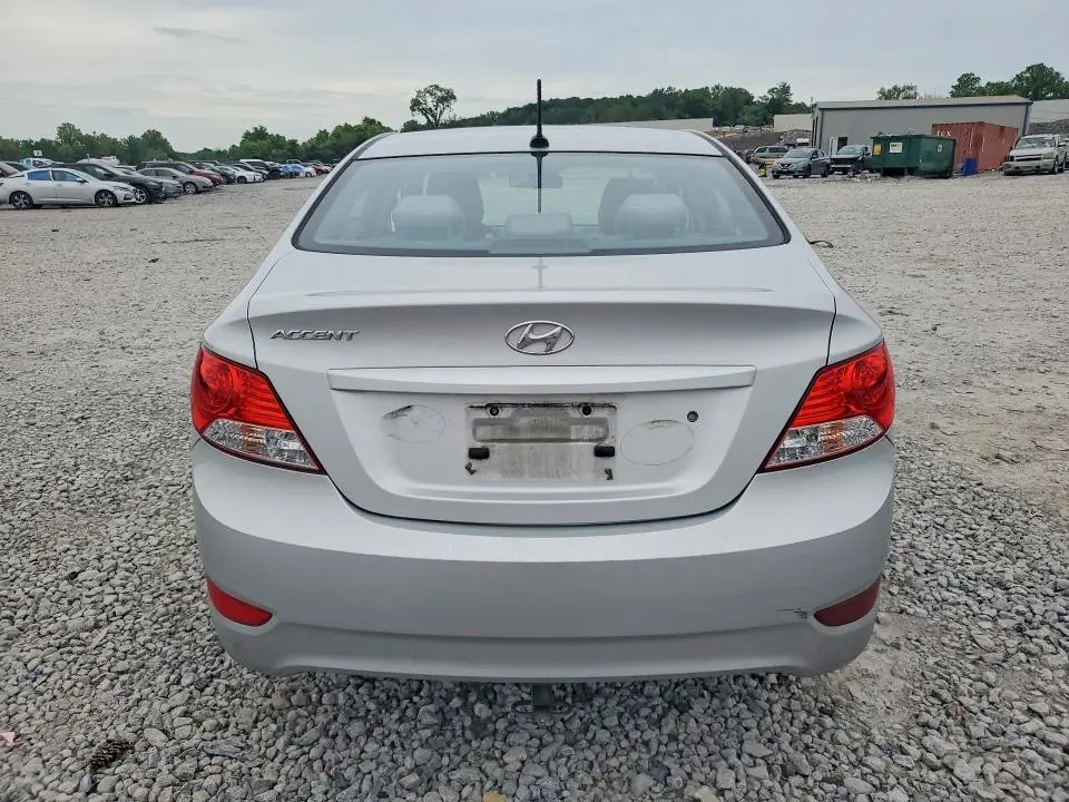 2013 HYUNDAI ACCENT GLS  