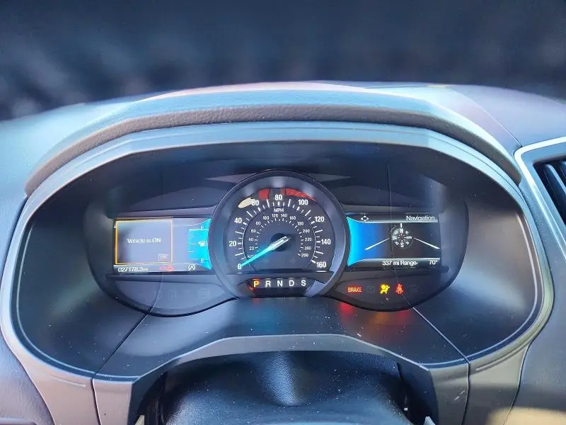 2023 FORD EDGE TITANIUM  