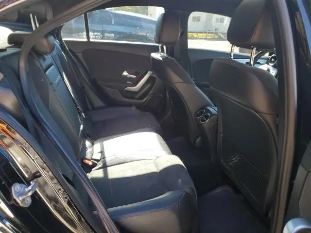 2019 MERCEDES-BENZ A 220 4MATIC  