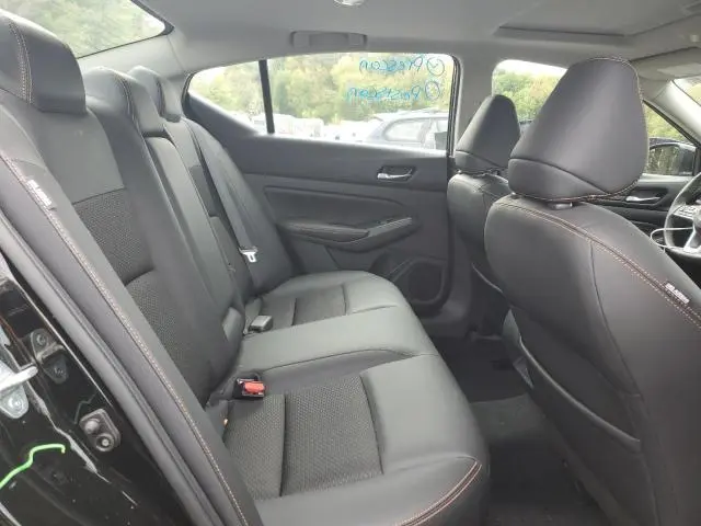 2021 NISSAN ALTIMA SR  