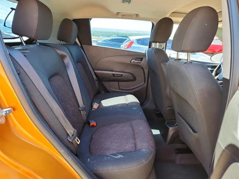 2017 CHEVROLET SONIC LT  