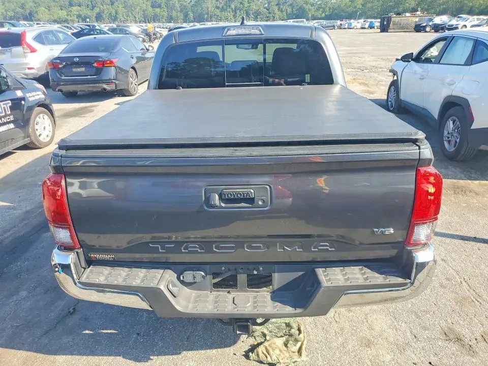 2021 TOYOTA TACOMA SR5 V6  