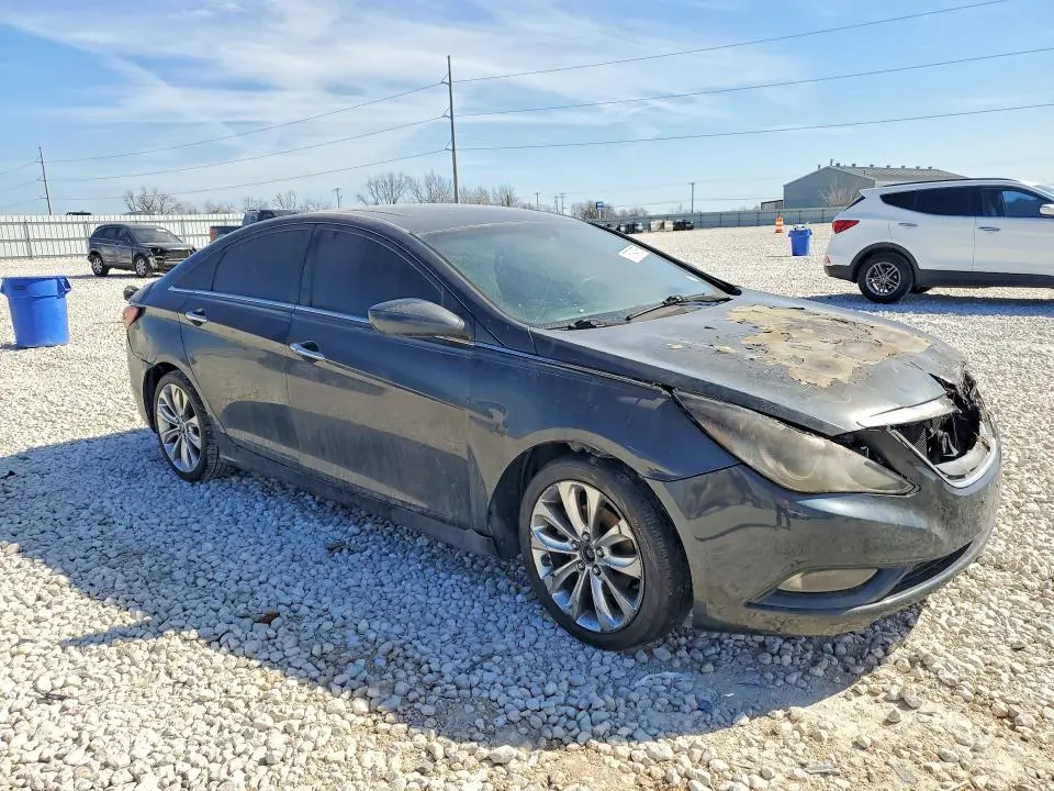 2013 HYUNDAI SONATA SE  