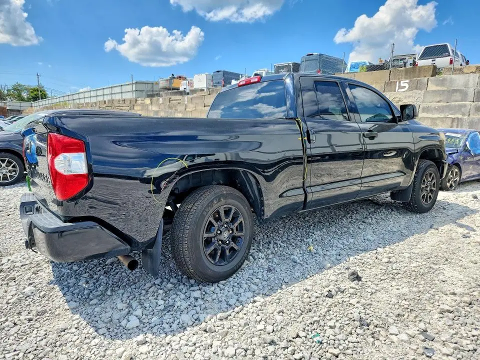 2020 TOYOTA TUNDRA SR5  