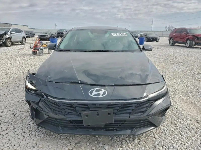 2024 HYUNDAI ELANTRA LIMITED  