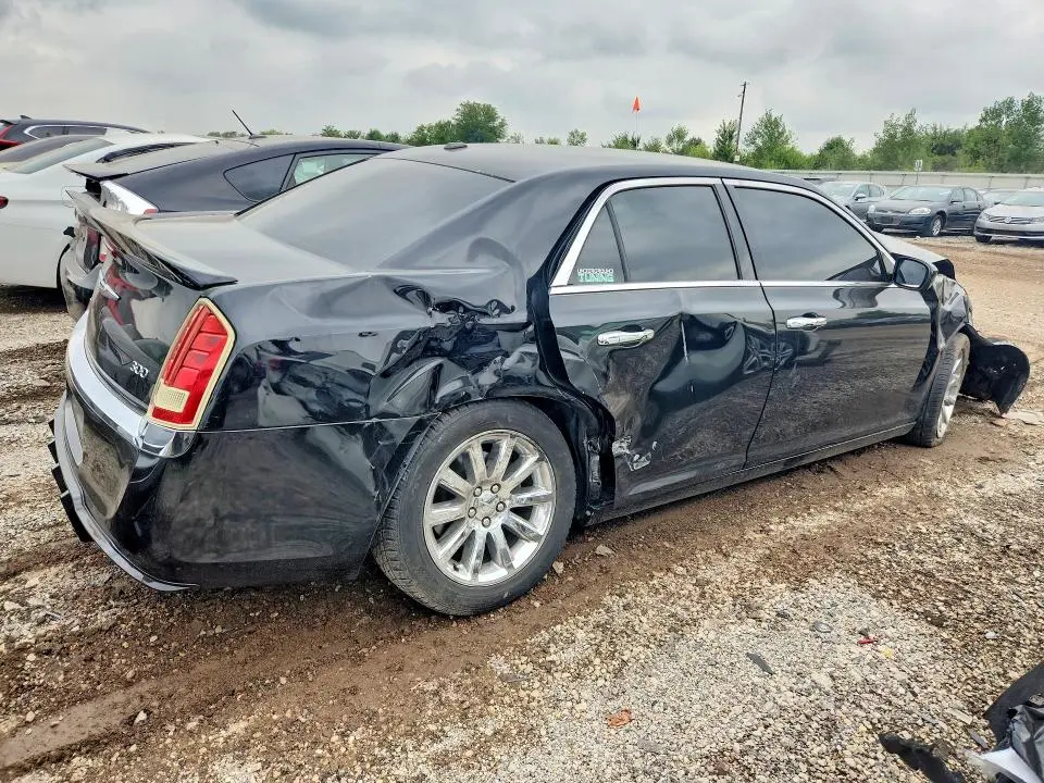 2012 CHRYSLER 300 LIMITED  