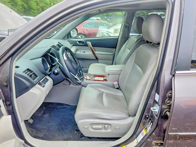 2012 TOYOTA HIGHLANDER HYBRID LIMITED  