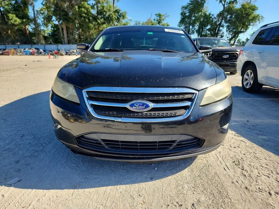 2011 FORD TAURUS SEL  
