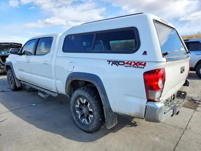 2017 TOYOTA TACOMA   