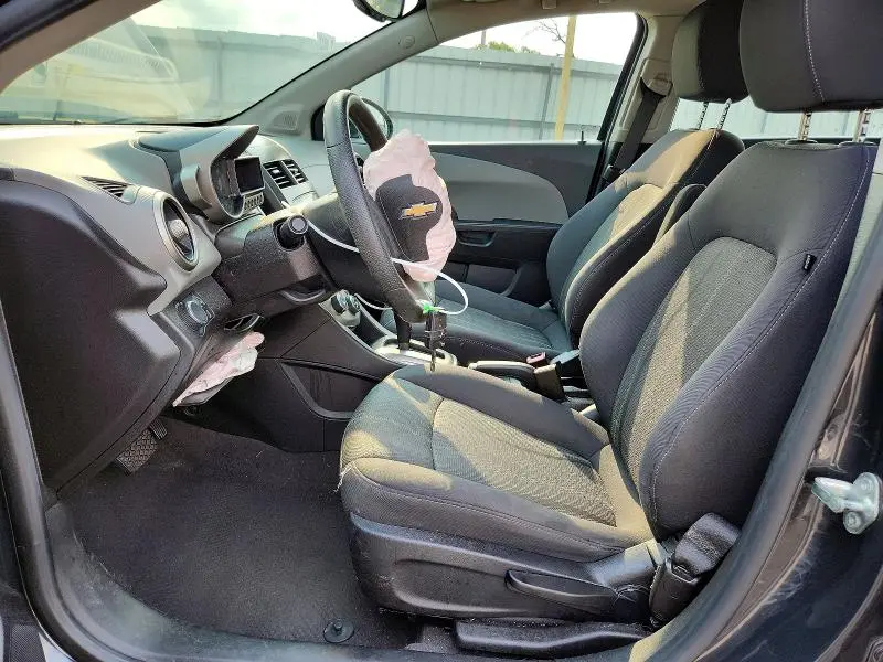 2014 CHEVROLET SONIC LT  