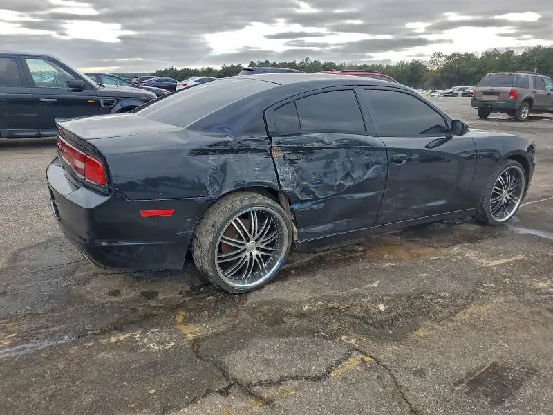 2014 DODGE CHARGER SE  