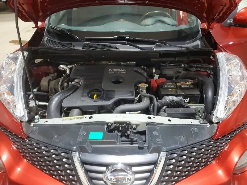 2014 NISSAN JUKE SV  