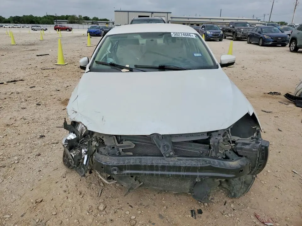 2012 VOLKSWAGEN JETTA SE  