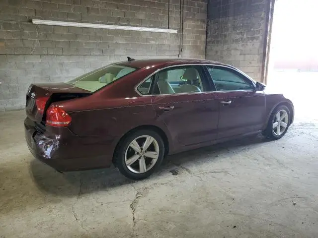 2012 VOLKSWAGEN PASSAT SE  