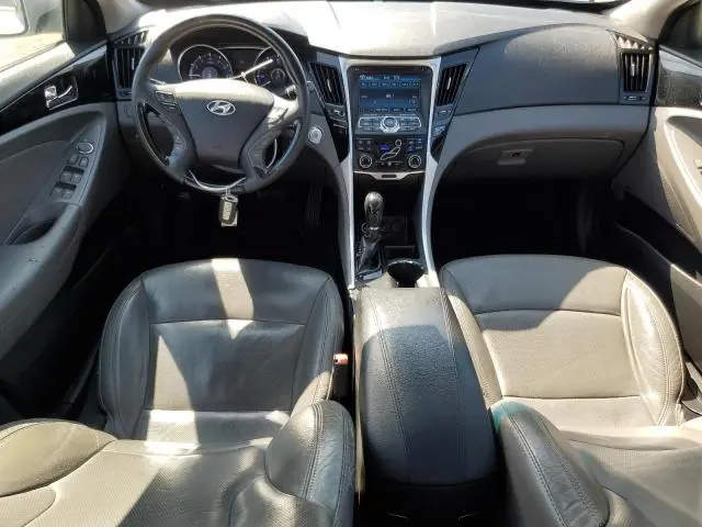 2013 HYUNDAI SONATA SE  