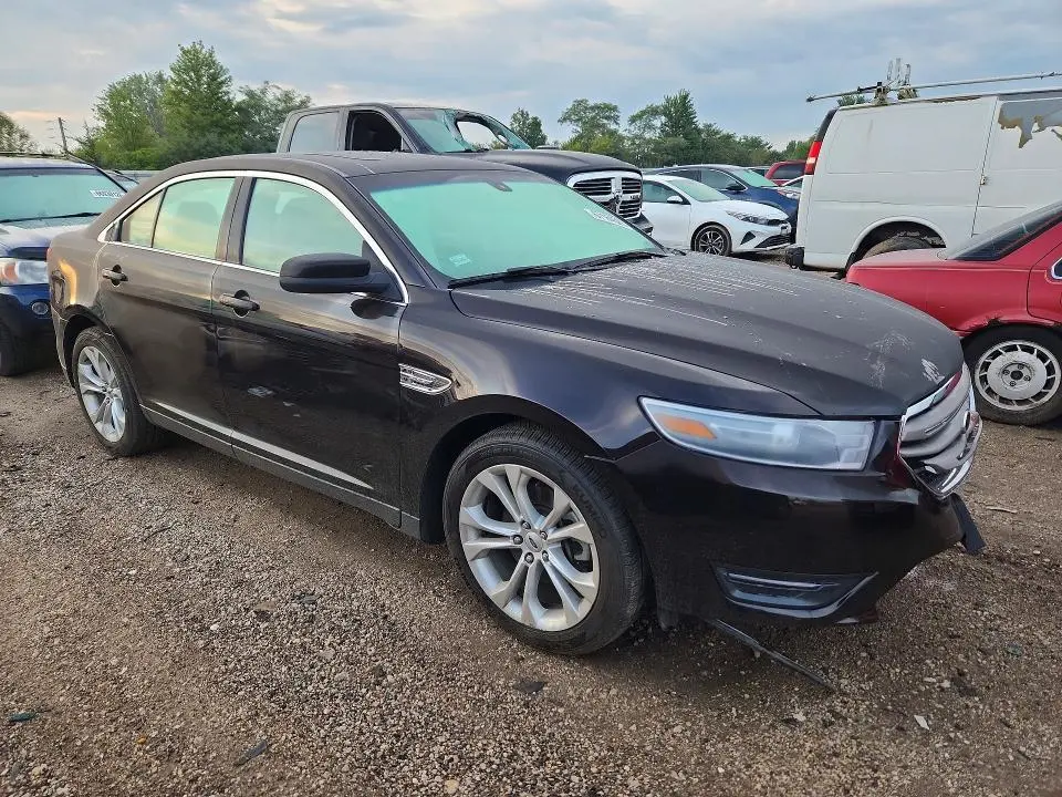 2013 FORD TAURUS SEL  