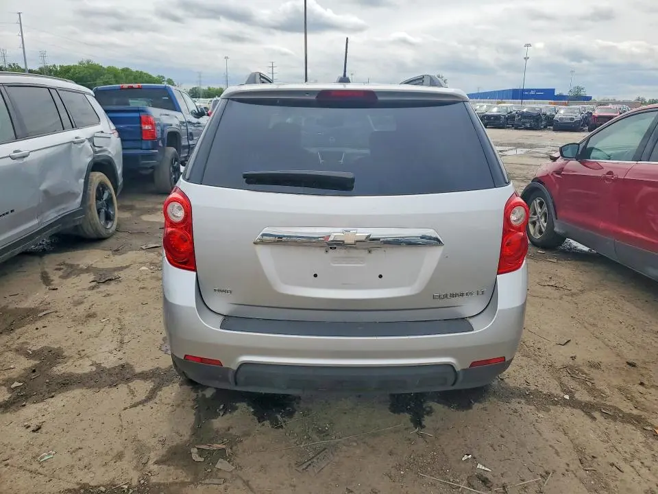 2015 CHEVROLET EQUINOX LT  