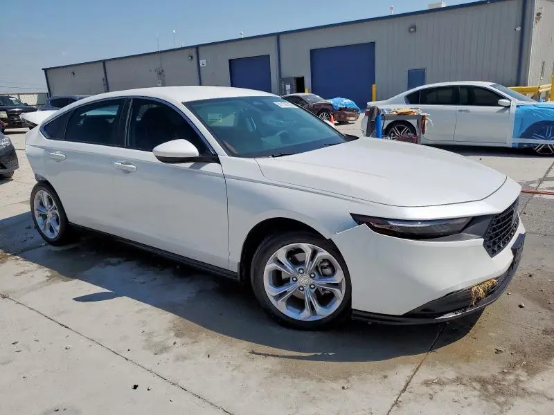 2023 HONDA ACCORD LX  