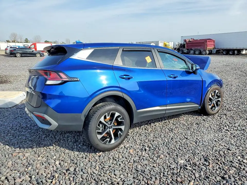 2023 KIA SPORTAGE EX  