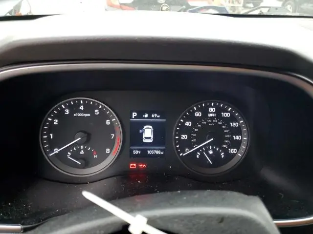 2019 HYUNDAI TUCSON SE  